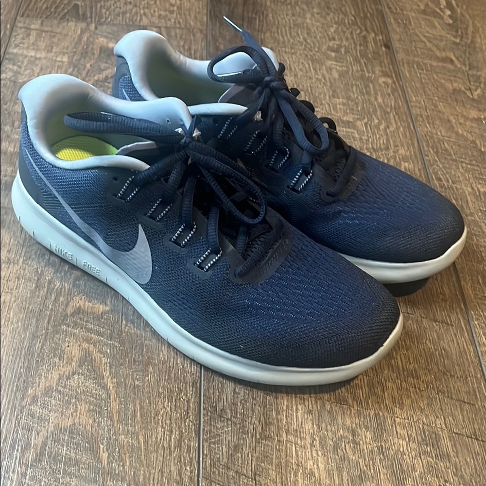 Nike Blue and White Athletic Shoes Modern Design